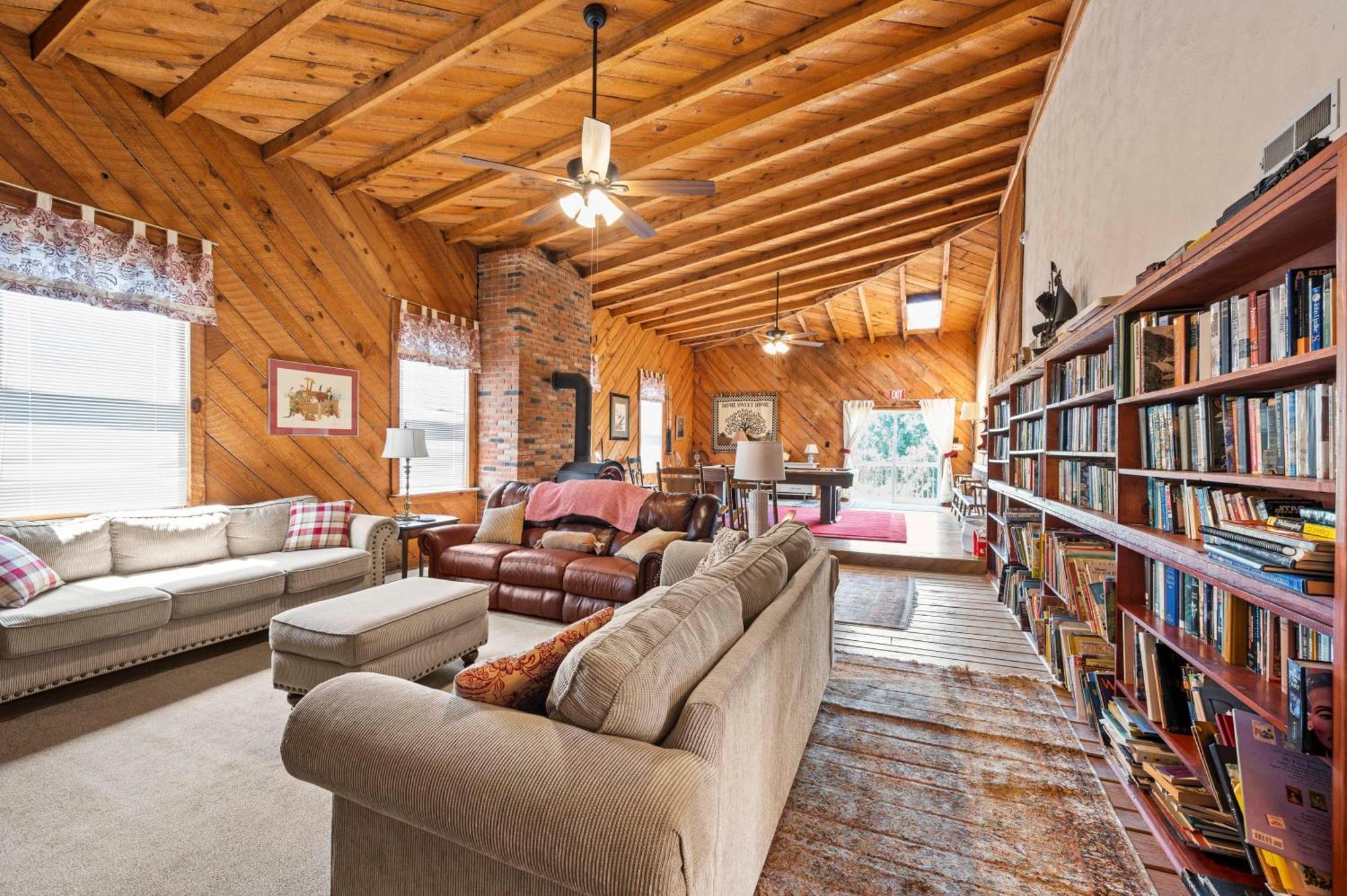 Big Family Lodge Near Ark Sleeps 16 Williamstown Extérieur photo
